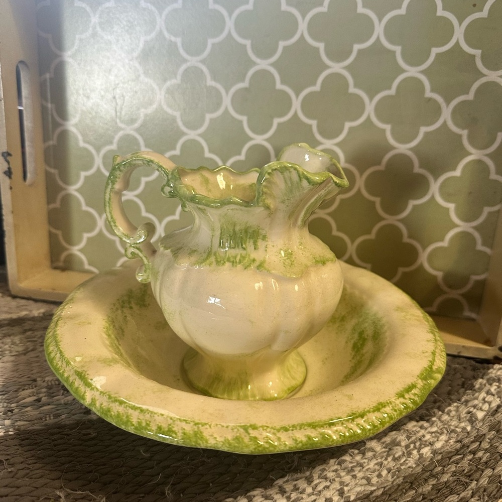 Vintage Ceramic Pitcher and Bowl Set - Green and Cream